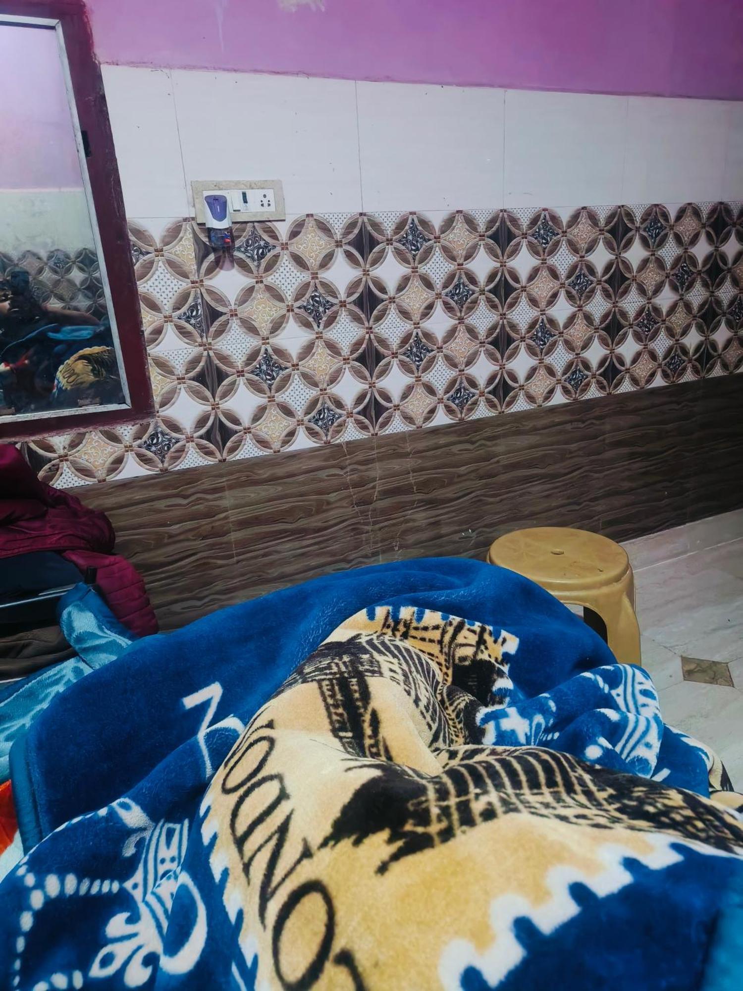 Apartment Couples Special New Delhi
